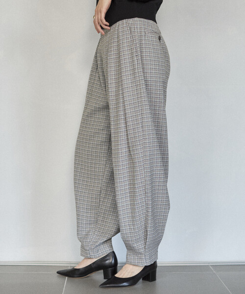 Firsthand（ファーストハンド）の「Firsthand/ファーストハンド カラミチェック カーヴィーパンツ / セットアップ対応（その他パンツ・レディース・ブラック/ブルーグリーン・SMALL/MEDIUM）」の16枚目の写真