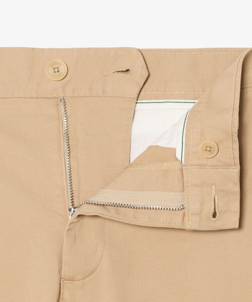 LACOSTE（ラコステ）の「スリムフィットテーパードストレッチチノパンツ（チノパンツ・メンズ・ベージュ/ブラック/ダークネイビー・32/33/30/31）」の5枚目の写真