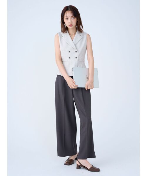 LAGUNAMOON(ラグナムーン)の「バイカラーベルトライトパンツ(その他パンツ・レディース・チャコールグレー/アイボリー・SMALL/MEDIUM)」の2枚目の写真