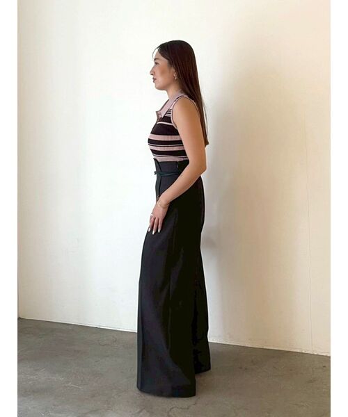 LAGUNAMOON(ラグナムーン)の「バイカラーベルトライトパンツ(その他パンツ・レディース・チャコールグレー/アイボリー・SMALL/MEDIUM)」の8枚目の写真