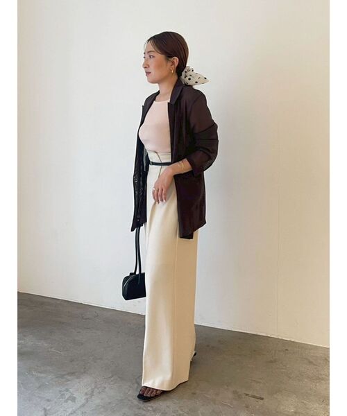 LAGUNAMOON(ラグナムーン)の「バイカラーベルトライトパンツ(その他パンツ・レディース・チャコールグレー/アイボリー・SMALL/MEDIUM)」の11枚目の写真