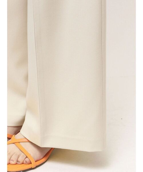 LAGUNAMOON(ラグナムーン)の「バイカラーベルトライトパンツ(その他パンツ・レディース・チャコールグレー/アイボリー・SMALL/MEDIUM)」の19枚目の写真