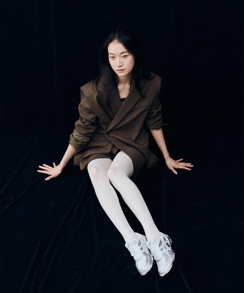 ASICS(アシックス)の「ASICS / アシックス HYPERSYNC / 1203A879(スニーカー・レディース・グレー/ブラック/ホワイト・23.5cm/24cm/24.5cm)」の22枚目の写真