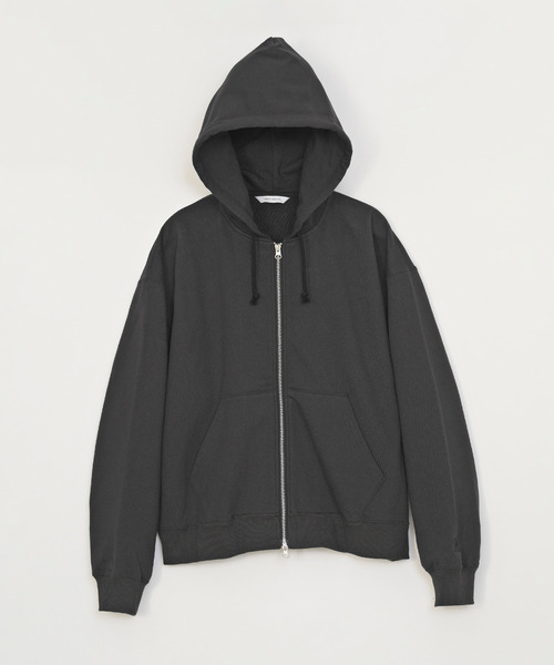 VICTIM（ヴィクティム）の「VICTIM ヴィクティム / SHORT ZIP PARKA ショートジップパーカー / VTM-26-CS-001（パーカー・メンズ・ブラック/ネイビー/レッド・1/3/2）」の2枚目の写真