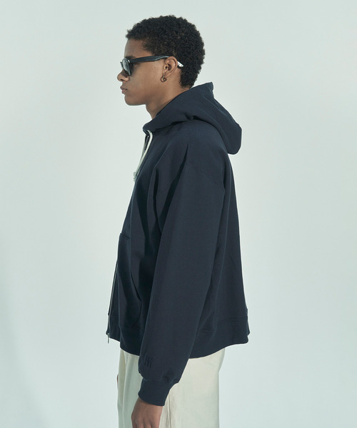 VICTIM（ヴィクティム）の「VICTIM ヴィクティム / SHORT ZIP PARKA ショートジップパーカー / VTM-26-CS-001（パーカー・メンズ・ブラック/ネイビー/レッド・1/3/2）」の7枚目の写真