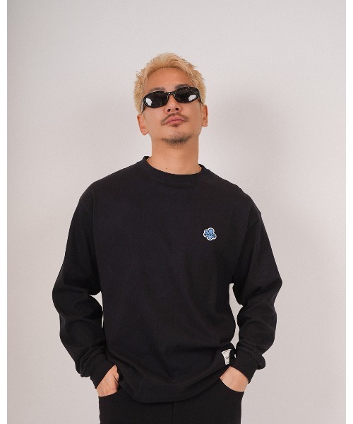 #Re:room（リルーム）の「フラワーアイコンワッペンロングスリーブ（Tシャツ/カットソー・メンズ・ホワイト・S-M/M-L/L-XL）」の6枚目の写真