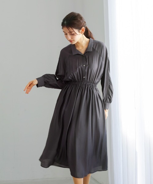 White Collection(ホワイトコレクション)の「【 上品に揺れる 】シルキーローン・ウエストシャーリングワンピース(ワンピース・レディース・サックスブルー/チャコールグレー/ネイビー・M)」の11枚目の写真