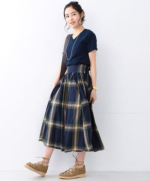 BEAMS BOY（ビームスボーイ）の「HANES / POCKET V-NECK TEE 16SS（Tシャツ/カットソー・レディース・ホワイト/ブラック/ピンク/ネイビー・ONE SIZE）」の20枚目の写真