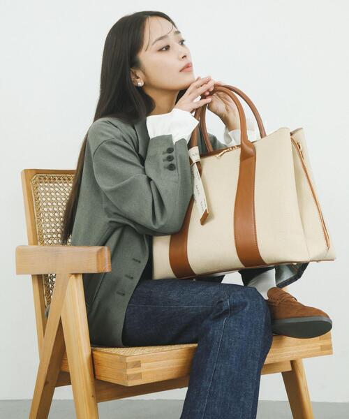 RODE SKO(ロデスコ)の「『別注』AJUGA.×RODE SKO ロゴリボン付ビッグトート(トートバッグ・レディース・オフホワイト/アイボリー・ONE)」の8枚目の写真