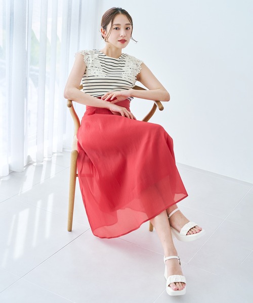 MISCH MASCH（ミッシュマッシュ）の「2026春夏新作 ギンガムアソートシアーカラースカート（スカート・レディース・ブラック×ホワイト/レッド/ホワイト/ブルー・S/M）」の4枚目の写真