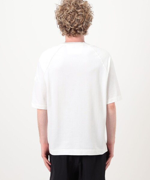 C.P. COMPANY（シーピーカンパニー）の「C.P. Company LIGHT FLEECE SS Tシャツ（Tシャツ/カットソー・メンズ・ホワイト/ブラック・M/S/XS）」の6枚目の写真