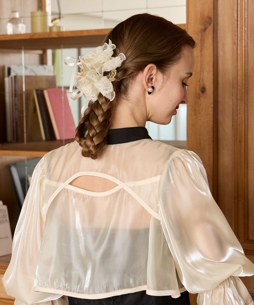 BONLECILL noir(ボンルシールノワール)の「【BONLECILL noir】シアードットリボンヘアクリップ(バレッタ/ヘアクリップ・レディース・アイボリー/グレー・FREE)」の4枚目の写真
