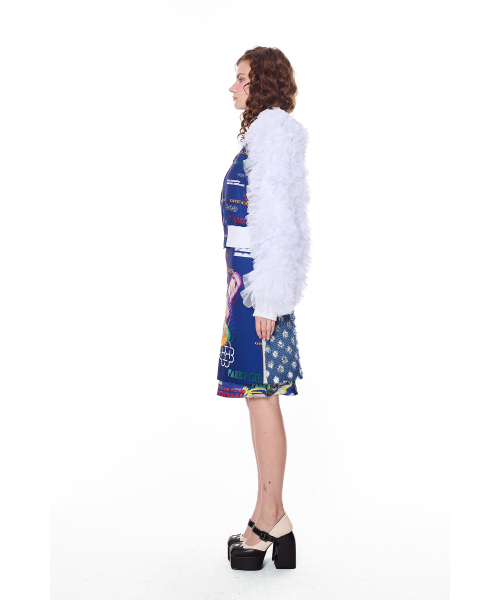GREEDILOUS(グリディアス)の「YH Baby Baking Print Ruffle Jumper(その他アウター・レディース・その他・X-SMALL/SMALL/MEDIUM/LARGE)」の4枚目の写真