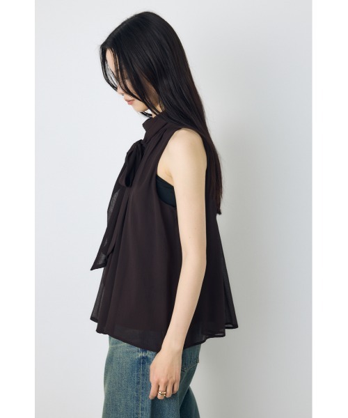 AZUL by moussy（アズールバイマウジー）の「シフォンノースリーブブラウス（シャツ/ブラウス・レディース・ライトカーキ/ブラウン/オフホワイト・SMALL/MEDIUM）」の16枚目の写真