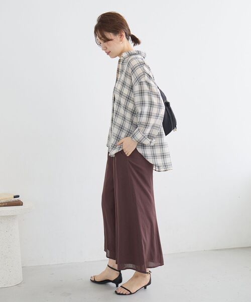 le.coeur blanc(ルクールブラン)の「【手洗い可】シアースパンパネルパンツ(その他パンツ・レディース・ブラウン/アイボリー/ブルー・38)」の6枚目の写真