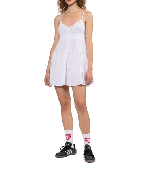 A BATHING APE(アベイシングエイプ)の「HEART BADGE WOVEN TABLE CHECK CAMI DRESS(ワンピース・レディース・アイボリー/ピンク・SMALL/X-SMALL)」の5枚目の写真