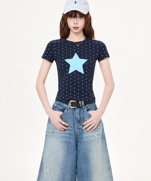 Ritzy(リッツィー)の「ドット 星プリント フィット感クロップド T シャツ(Tシャツ/カットソー・レディース・ベージュ/ネイビー/ブルー系その他・M/S/L)」の10枚目の写真