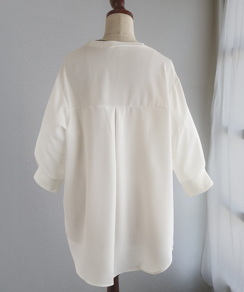 itto...(イット)の「【接触冷感&UVカット】ひんやりさらさらジョーゼットパフスリーブブラウス(Tシャツ/カットソー・レディース・チャコール/グレー/ブラック/オフホワイト・FREE)」の15枚目の写真