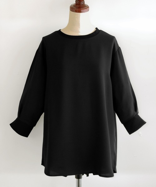 itto...(イット)の「【接触冷感&UVカット】ひんやりさらさらジョーゼットパフスリーブブラウス(Tシャツ/カットソー・レディース・チャコール/グレー/ブラック/オフホワイト・FREE)」の21枚目の写真