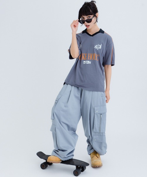 FLUKE HOLIC(フロックホリック)の「Logo game shirts(Tシャツ/カットソー・レディース・ブラウン/ブラック/ネイビー・SMALL/MEDIUM/LARGE)」の4枚目の写真