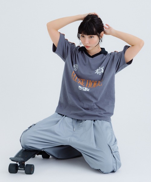 FLUKE HOLIC(フロックホリック)の「Logo game shirts(Tシャツ/カットソー・レディース・ブラウン/ブラック/ネイビー・SMALL/MEDIUM/LARGE)」の17枚目の写真