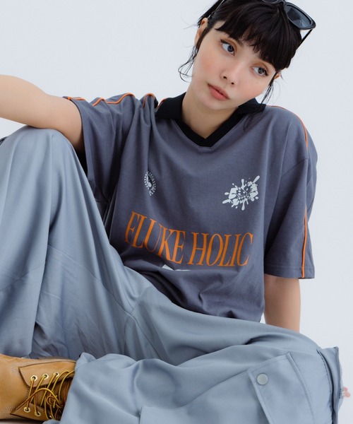 FLUKE HOLIC(フロックホリック)の「Logo game shirts(Tシャツ/カットソー・レディース・ブラウン/ブラック/ネイビー・SMALL/MEDIUM/LARGE)」の14枚目の写真