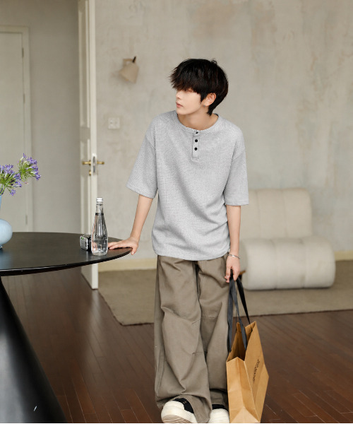 neos（ネオス）の「【neos】ルーズシルエット ワッフル サーマル ヘンリーネック 半袖Tシャツ オーバーサイズ カットソー（Tシャツ/カットソー・メンズ・ブラック/グレー/ホワイト・MEDIUM/X-LARGE/LARGE）」の19枚目の写真