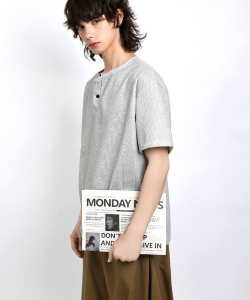 neos（ネオス）の「【neos】ルーズシルエット ワッフル サーマル ヘンリーネック 半袖Tシャツ オーバーサイズ カットソー（Tシャツ/カットソー・メンズ・ブラック/グレー/ホワイト・MEDIUM/X-LARGE/LARGE）」の16枚目の写真