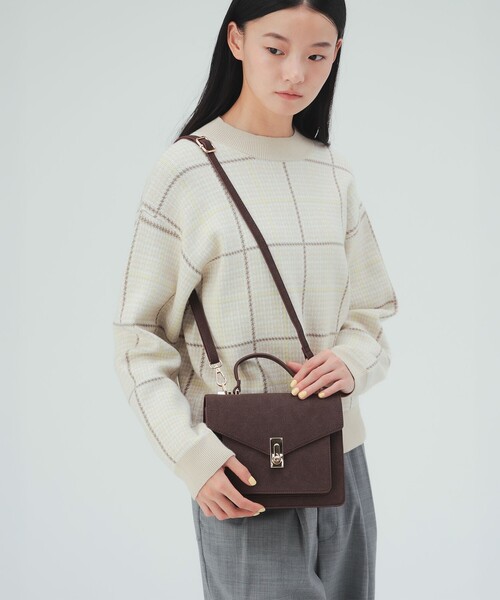 BEAMS HEART(ビームスハート)の「フェイクスエード ワンハンドル ショルダーバッグ(ショルダーバッグ・レディース・グリーン/ブラウン/ベージュ・ONE SIZE)」の1枚目の写真