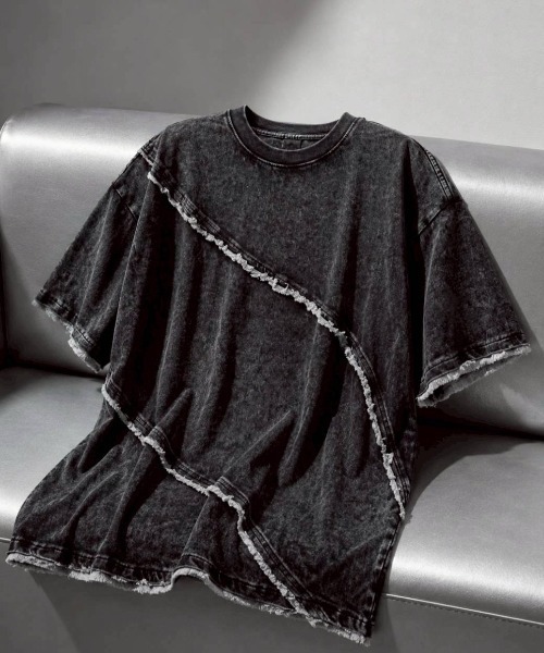 KAMINARI_TOKIO(カミナリトキオ)の「リメイクライクカットオフデザインTシャツ(Tシャツ/カットソー・レディース・ブラック/グレー・FREE)」の11枚目の写真