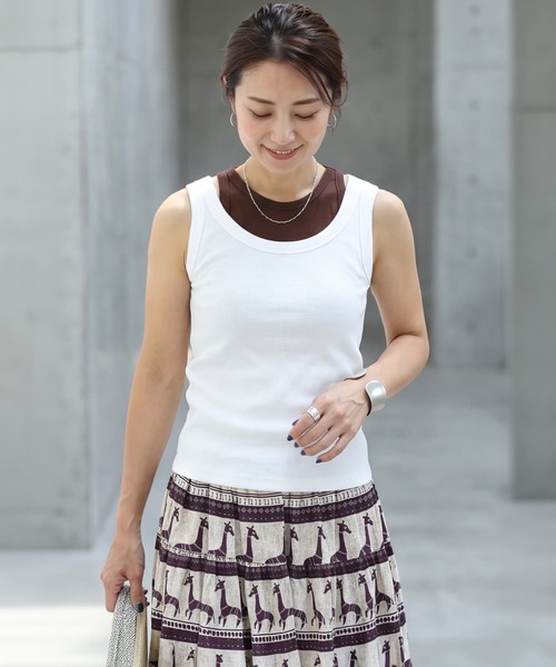 STYLE DELI(スタイルデリ)の「カップ付き内側シアーレイヤードタンク(Tシャツ/カットソー・レディース・ブラック/ホワイト/ブラウン・FREE)」の2枚目の写真
