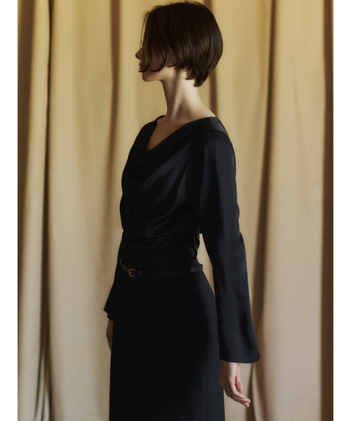 LETQSTUDIO(レチケットスタジオ)の「サテンドレープブラウス、ブラック(シャツ/ブラウス・レディース・その他・SMALL/MEDIUM)」の4枚目の写真