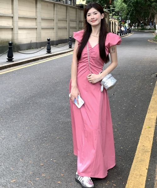 FAVORITO(ファヴォリート)の「Vネック半袖ワンピース(ワンピース・レディース・ピンク・F)」の13枚目の写真
