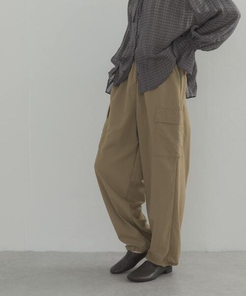 URBAN RESEARCH DOORS(アーバンリサーチドアーズ)の「撥水カーゴドロストパンツ | 雨の日/カーゴパンツ/カジュアル/お出かけ(その他パンツ・レディース・ネイビー/ベージュ系その他・FREE)」の5枚目の写真