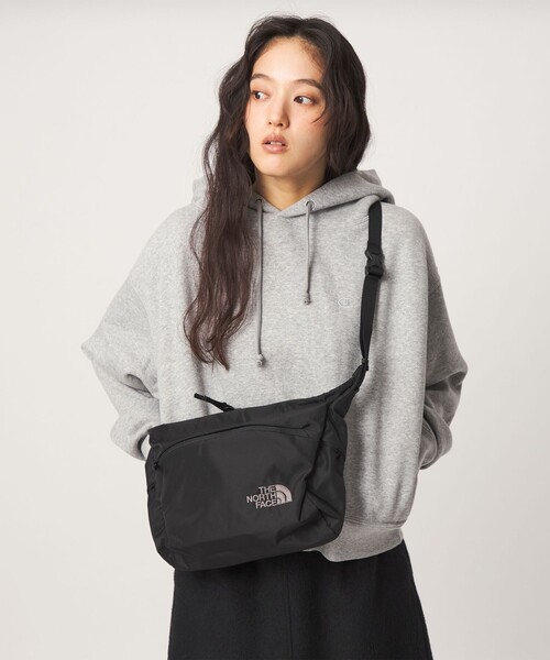 THE NORTH FACE(ザノースフェイス)の「【WEB限定】<THE NORTH FACE>カペラ 5(5L)(トートバッグ・レディース・ダークブラウン/ブラック・FREE)」の4枚目の写真
