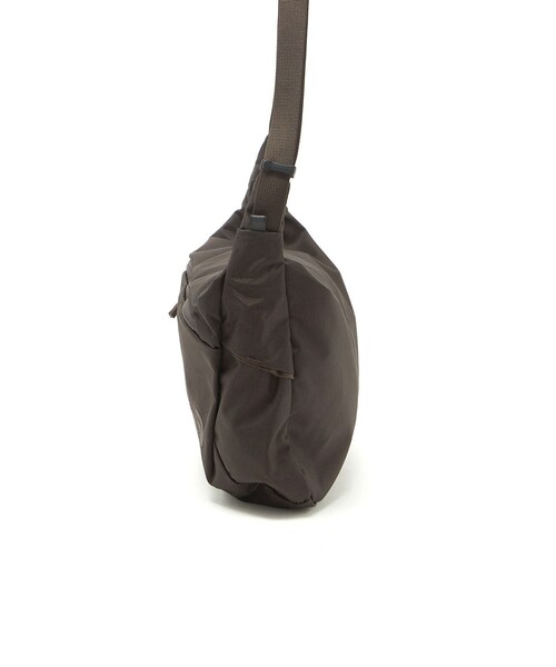 THE NORTH FACE(ザノースフェイス)の「【WEB限定】<THE NORTH FACE>カペラ 5(5L)(トートバッグ・レディース・ダークブラウン/ブラック・FREE)」の7枚目の写真