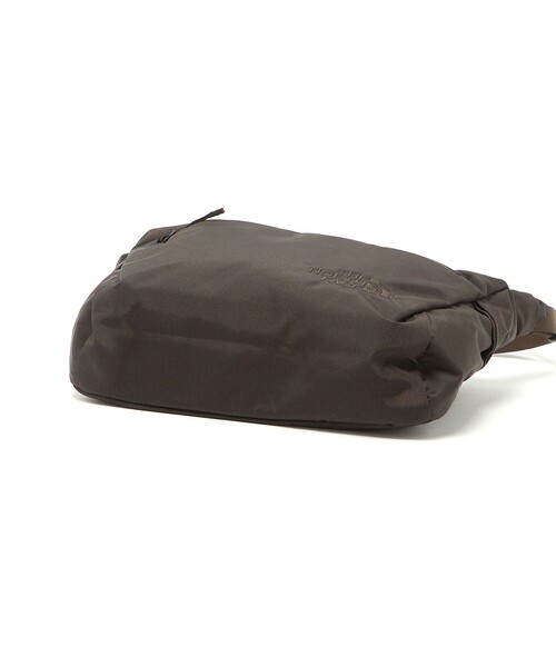 THE NORTH FACE(ザノースフェイス)の「【WEB限定】<THE NORTH FACE>カペラ 5(5L)(トートバッグ・レディース・ダークブラウン/ブラック・FREE)」の12枚目の写真
