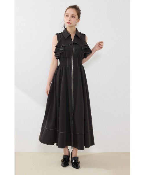 rienda(リエンダ)の「ノースリーブフリルワンピース 夏服 秋服(ワンピース・レディース・ブラック/ブルー/ベージュ系その他・SMALL/MEDIUM)」の4枚目の写真