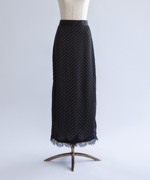 EN NEUME(エンノイム)の「Polka Dot Satin Lace Trim Skirt(スカート・レディース・アイボリー/ブラウン/ブラック/ベージュ・FREE)」の11枚目の写真