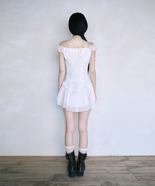 REISE MIYA（レイズミヤ）の「ニンフシャシャミニドレス [ベージュピンク]（ワンピース・レディース・その他・SMALL/MEDIUM）」の4枚目の写真