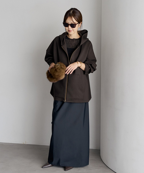 plage(プラージュ)の「poncho パーカー(パーカー・レディース・ブラウン系その他/ブラック・36/38)」の3枚目の写真