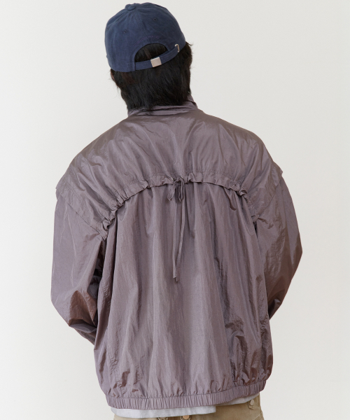 THEVINYLHOUSE(ザバイニルハウス)の「SHIRRING OVER NYLON JACKET PURPLE(ナイロンジャケット・メンズ・その他・SMALL/MEDIUM/LARGE)」の5枚目の写真