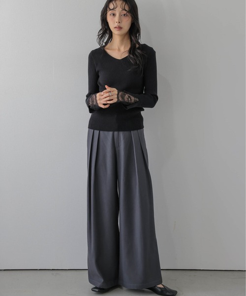 AMELY(エミリー)の「袖口レースリブトップス/インナー/レイヤード(ニット/セーター・レディース・ブラック/モカ/グレー/ホワイト・フリー)」の14枚目の写真