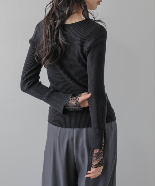 AMELY(エミリー)の「袖口レースリブトップス/インナー/レイヤード(ニット/セーター・レディース・ブラック/モカ/グレー/ホワイト・フリー)」の17枚目の写真