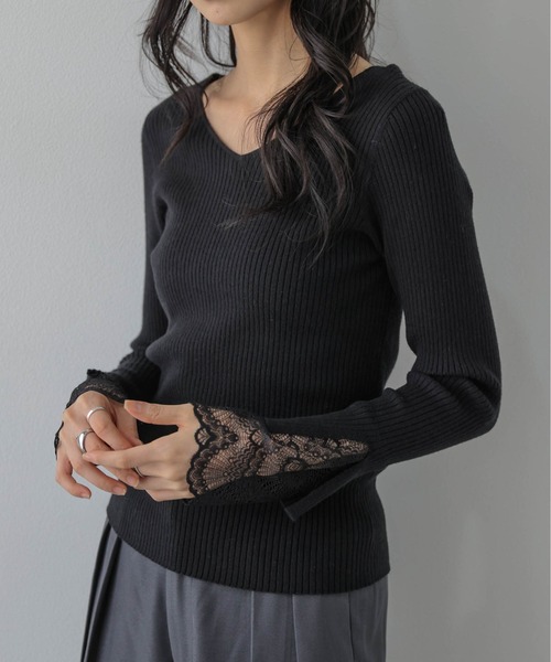 AMELY(エミリー)の「袖口レースリブトップス/インナー/レイヤード(ニット/セーター・レディース・ブラック/モカ/グレー/ホワイト・フリー)」の20枚目の写真