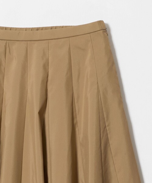 UNITED ARROWS(ユナイテッドアローズ)の「タフタ マチ スカート ‐はっ水‐(スカート・レディース・ブラック/ベージュ・36/38)」の4枚目の写真