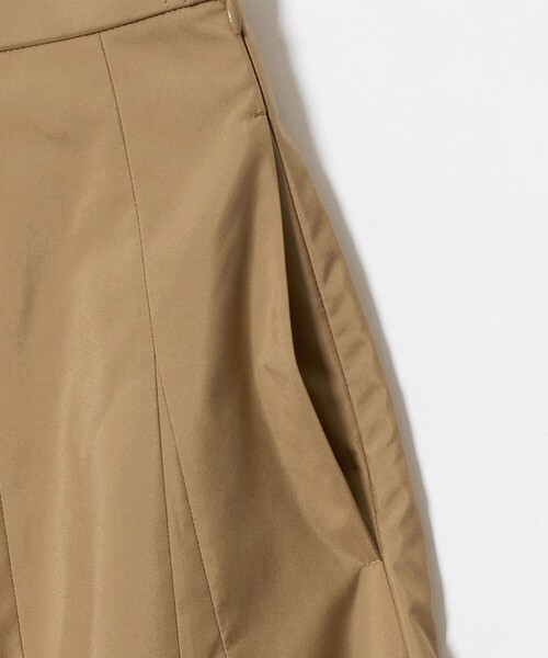 UNITED ARROWS(ユナイテッドアローズ)の「タフタ マチ スカート ‐はっ水‐(スカート・レディース・ブラック/ベージュ・36/38)」の5枚目の写真