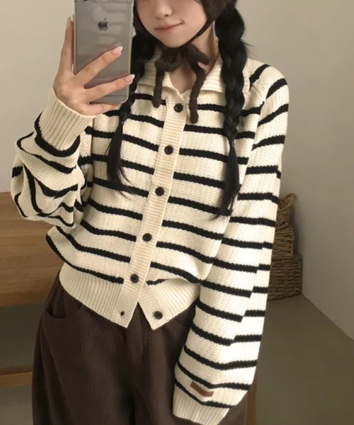 VIVID LADY(ビビッドレディー)の「ボーダー柄 襟付きショートニットカーディガン(ニット/セーター・レディース・チャコールグレー/ネイビー/アイボリー・FREE)」の6枚目の写真