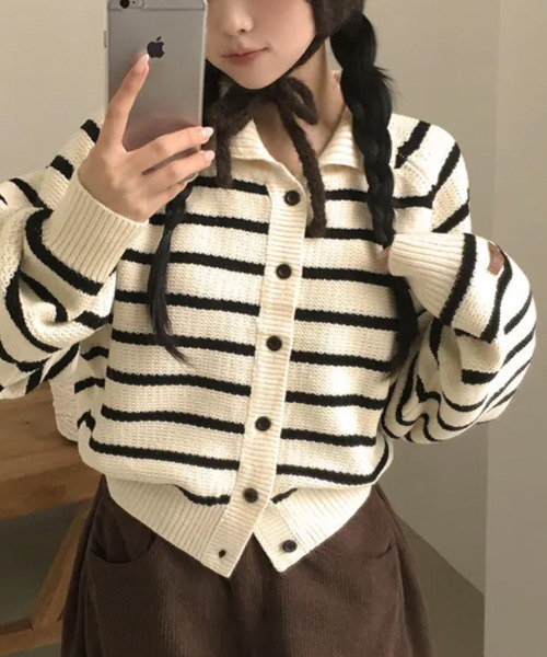 VIVID LADY(ビビッドレディー)の「ボーダー柄 襟付きショートニットカーディガン(ニット/セーター・レディース・チャコールグレー/ネイビー/アイボリー・FREE)」の4枚目の写真