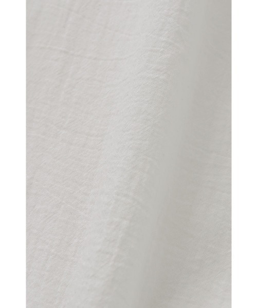 marjour(マージュール)の「COTTON CRINKLE BAND COLLAR SHIRT(シャツ/ブラウス・レディース・ブラック/オフホワイト・M)」の4枚目の写真